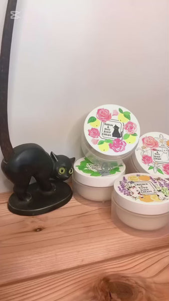 ねこ先生さま専用【新品】BATH&BODY WORKS ボディクリーム オーガニックコスメフルフリ 猫ラベルのボディクリーム